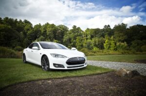 Scopri di più sull'articolo Tesla autopilot, come funziona?